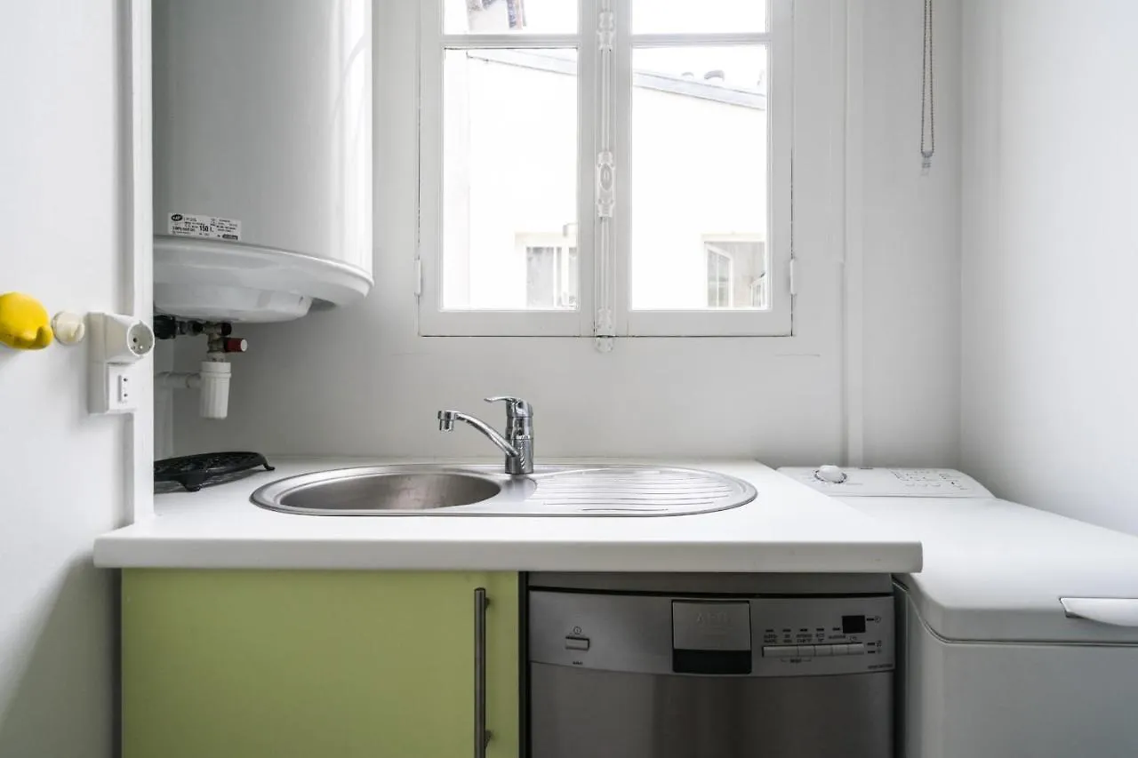Cmg Nazareth Republique XIV Apartment Paris